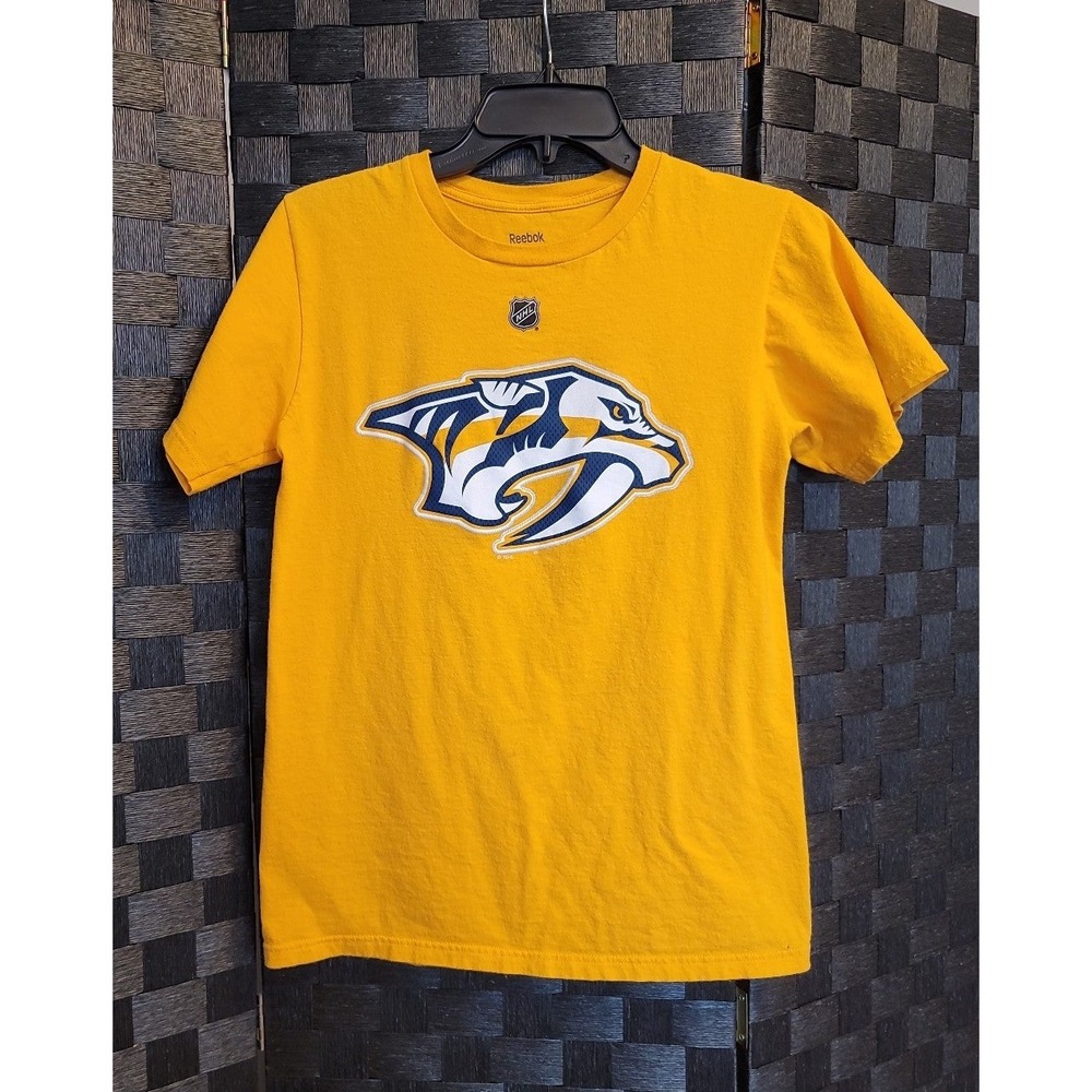 Filip Forsberg 9 Nashville Predators Reebok T-Shirt size‎ Small